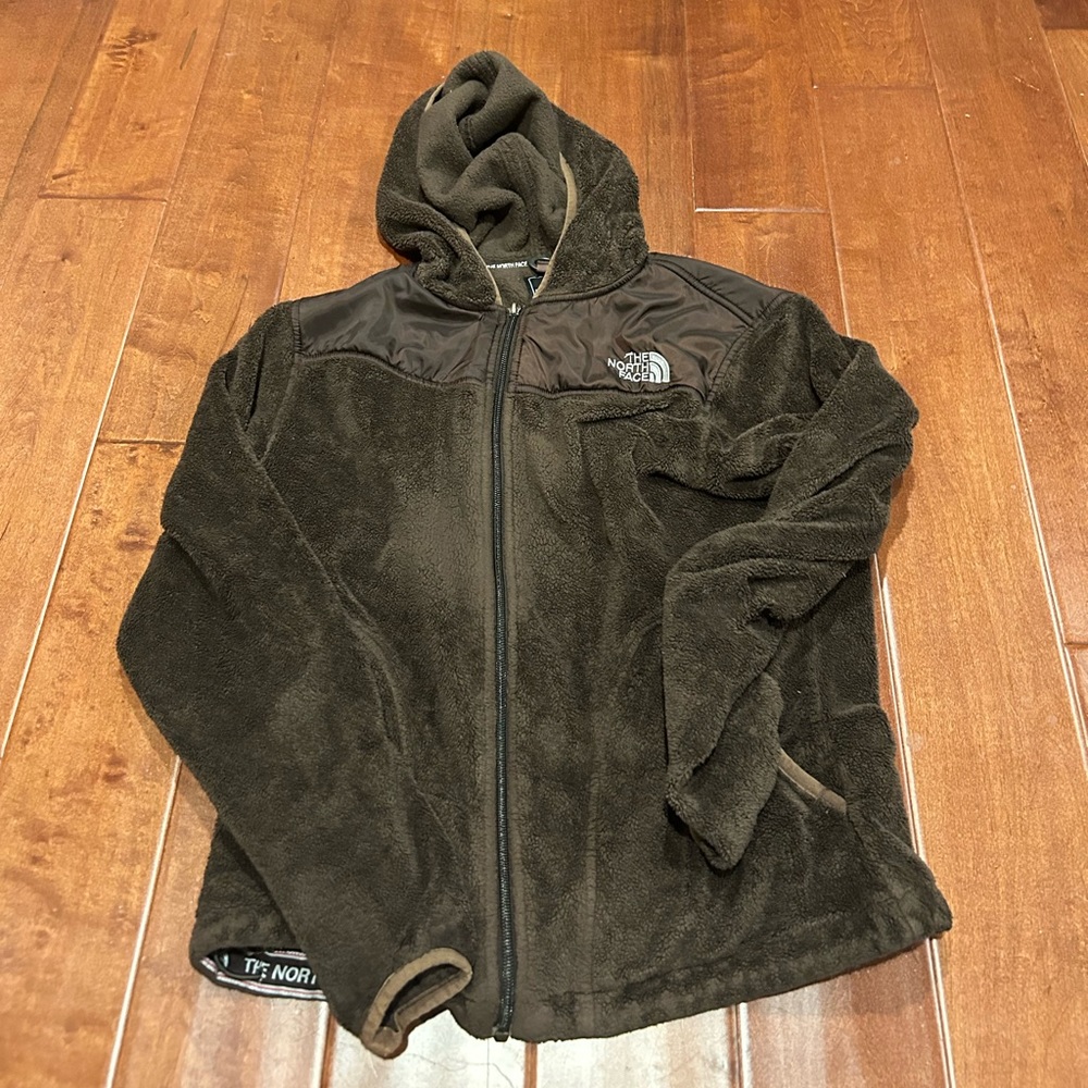 Women’s North Face Sherpa zip-up jacket